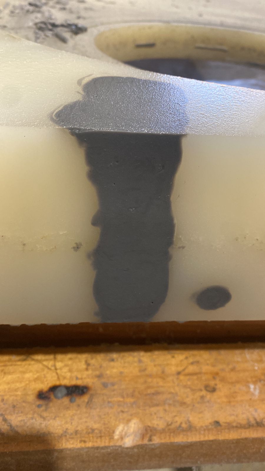 Resultado después de reparar una fisura en placa membrana Outotec